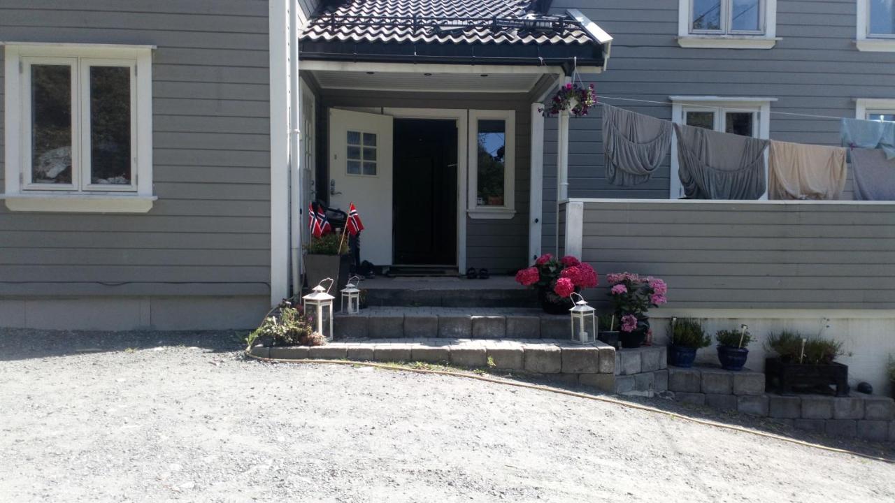 Nevervally B&B Grimstad  Exterior foto